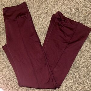 PINK Victoria's Secret Maroon Leggings